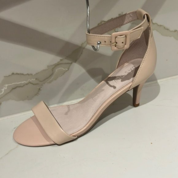 BASQUE Myer Leather Portia Nude Thick Ankle Strap Heels NWT - Picture 4 of 7